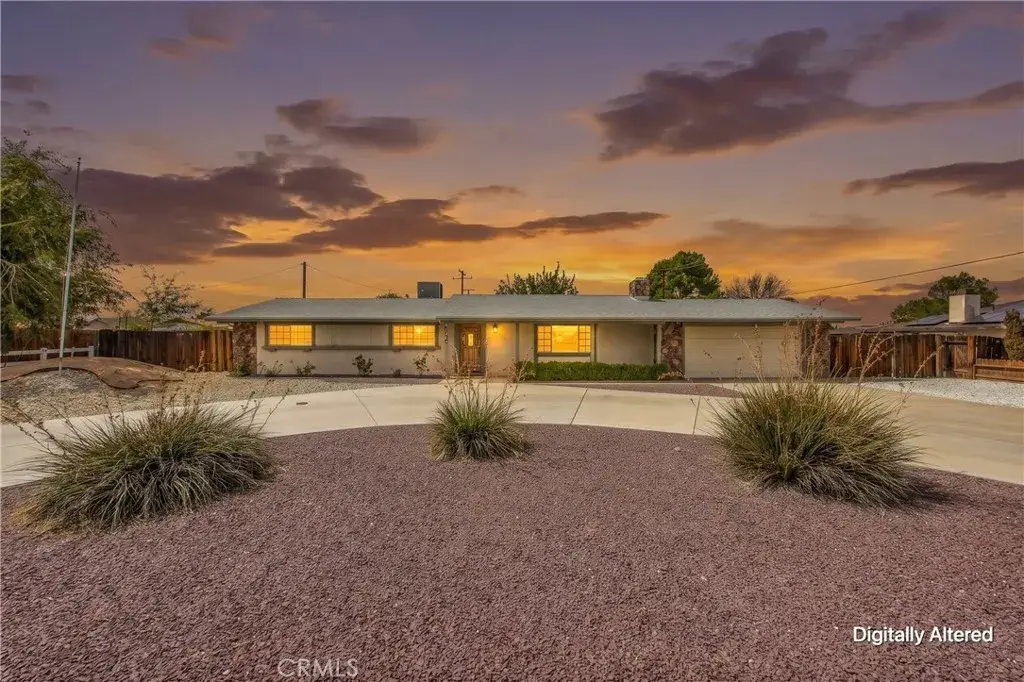 14204 Crow Road, Apple Valley, CA 92307 - #1