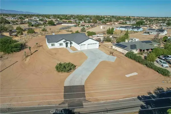8106 Peach Avenue, Hesperia, CA 92345