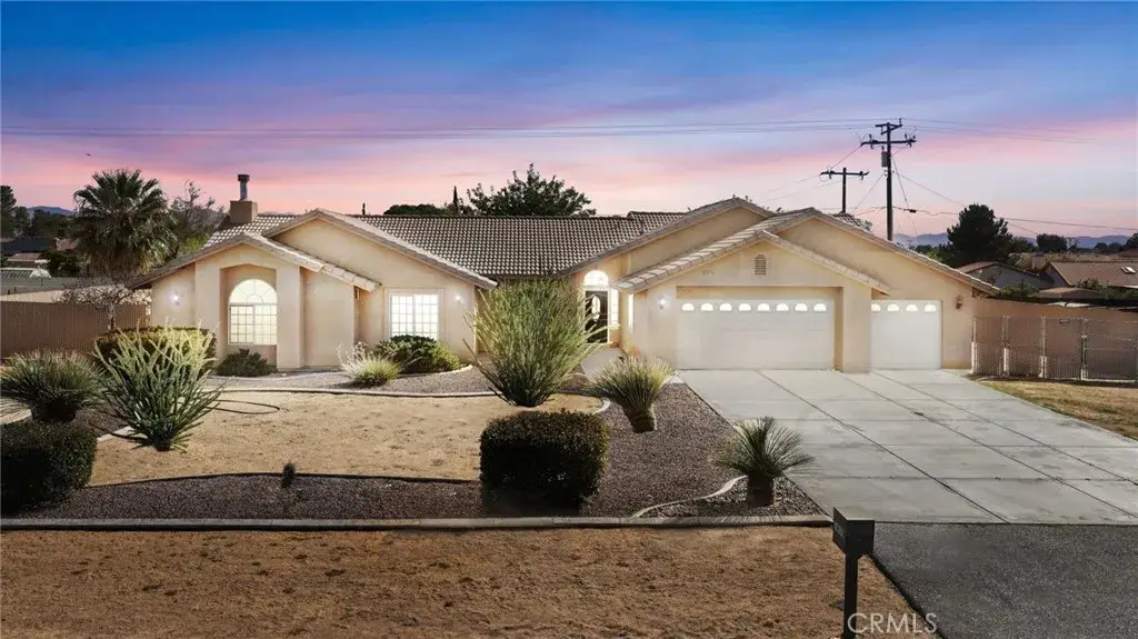 19979 Seneca, Apple Valley, CA 92307 - #1