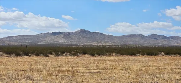 801 Hwy 395 (near), Adelanto, CA 92301