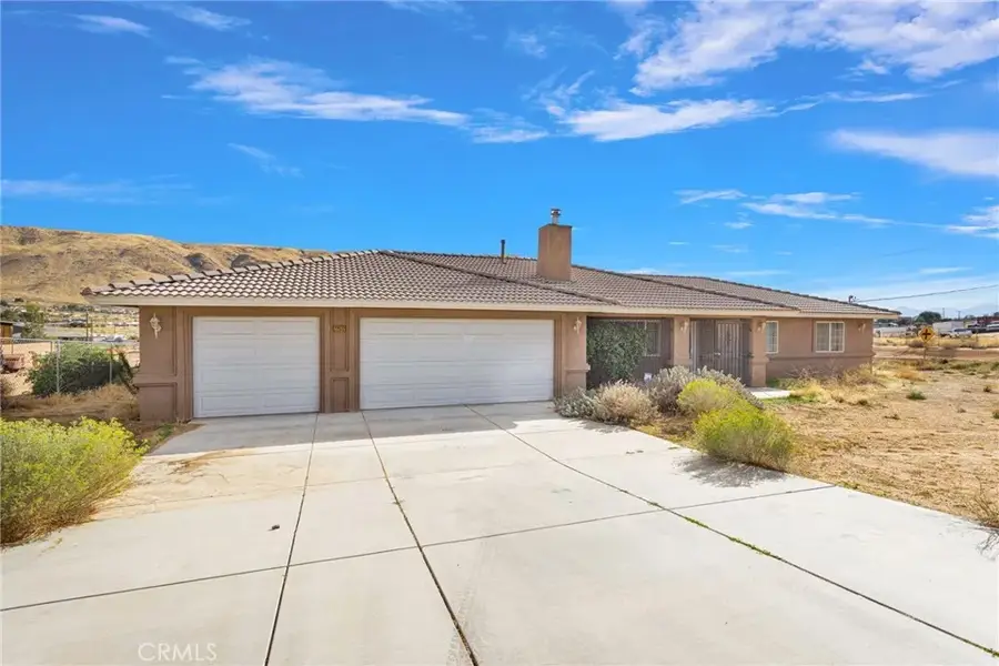 22512 Pacific Street, Apple Valley, CA 92308 - #3