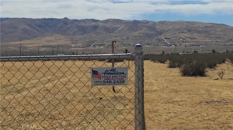 26481 Del Oro, Apple Valley, CA 92308 - #3