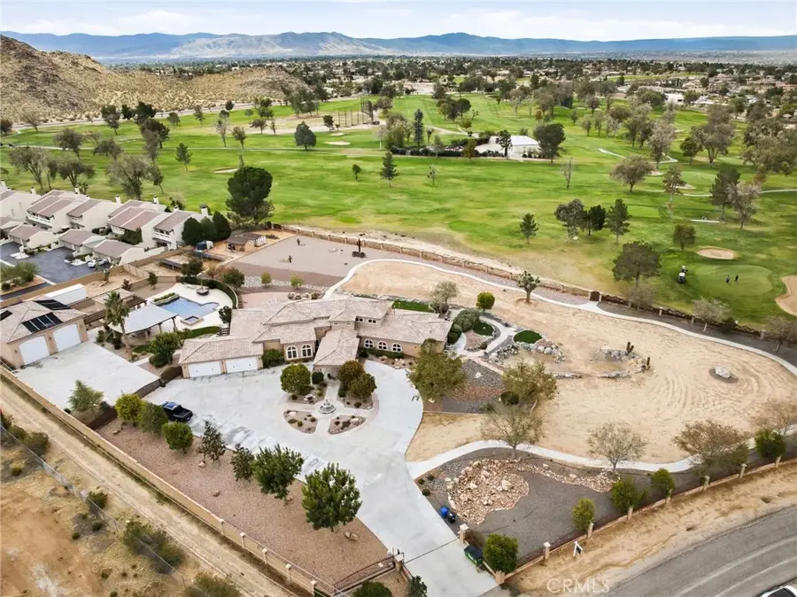19879 Symeron Road, Apple Valley, CA 92307 - #2