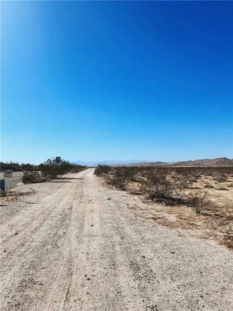 29 Palms, Joshua Tree, CA 92252 - #3