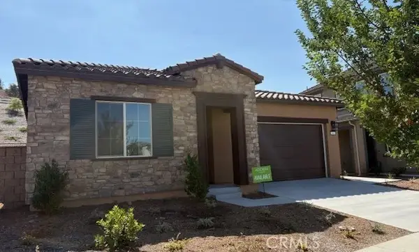 2809 Bridgetide Road, Corona, CA 92883