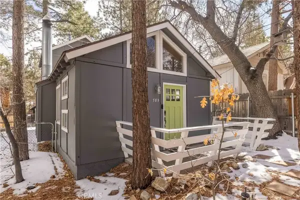 785 Vista Avenue, Sugarloaf, CA 92386