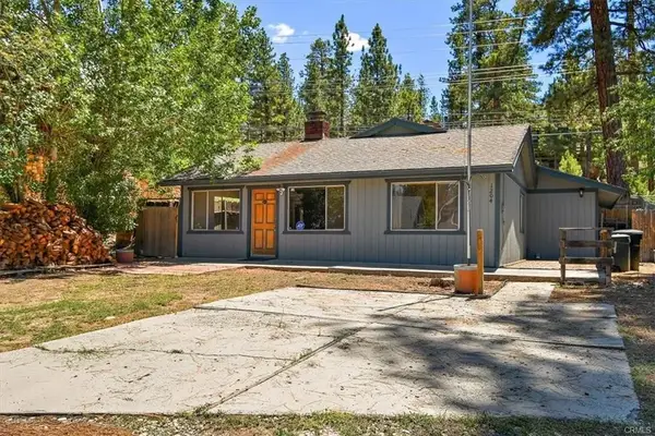 1204 E Country Club Boulevard, Big Bear City, CA 92314