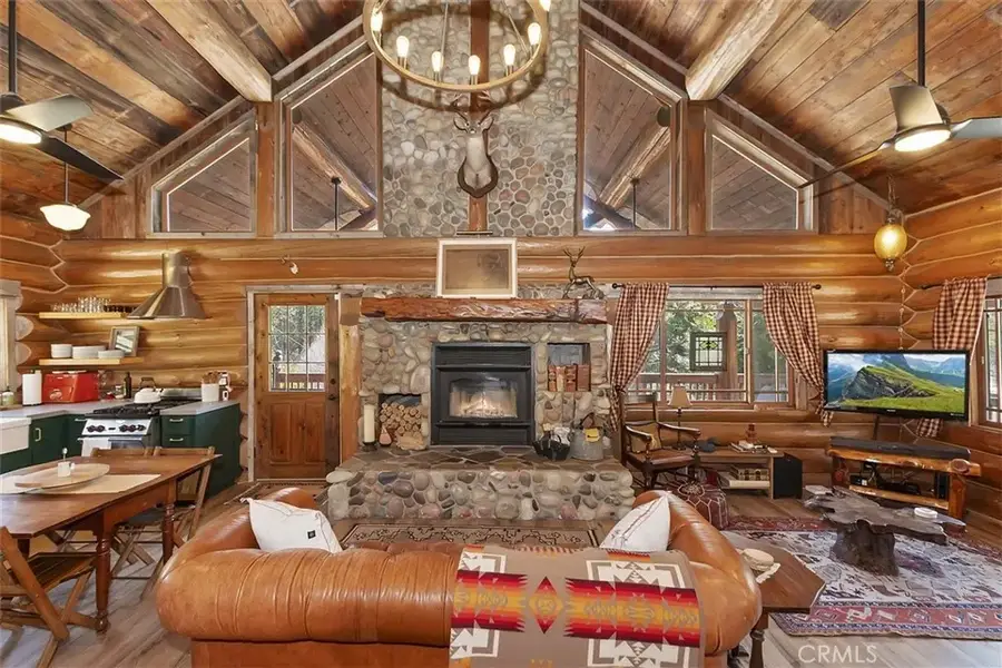 29632 Hook Creek Road, Cedar Glen, CA 92321 - Image #2