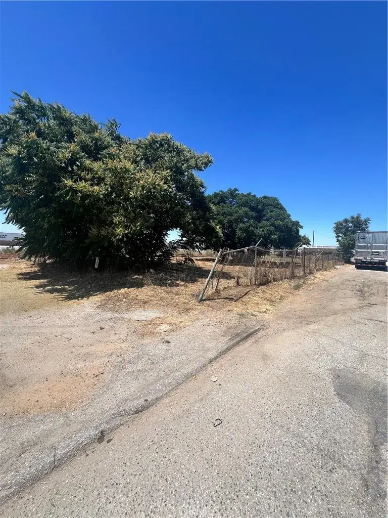 5960 Joshua Palmer, Banning, CA 92220 - Image #2