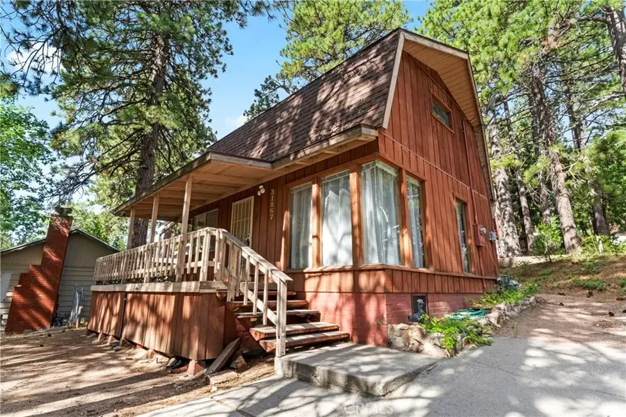 31867 Wagon Wheel Drive, Running Springs, CA 92382 - Image #3