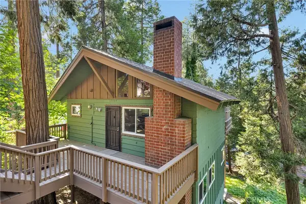 23550 Lake Drive, Crestline, CA 92325