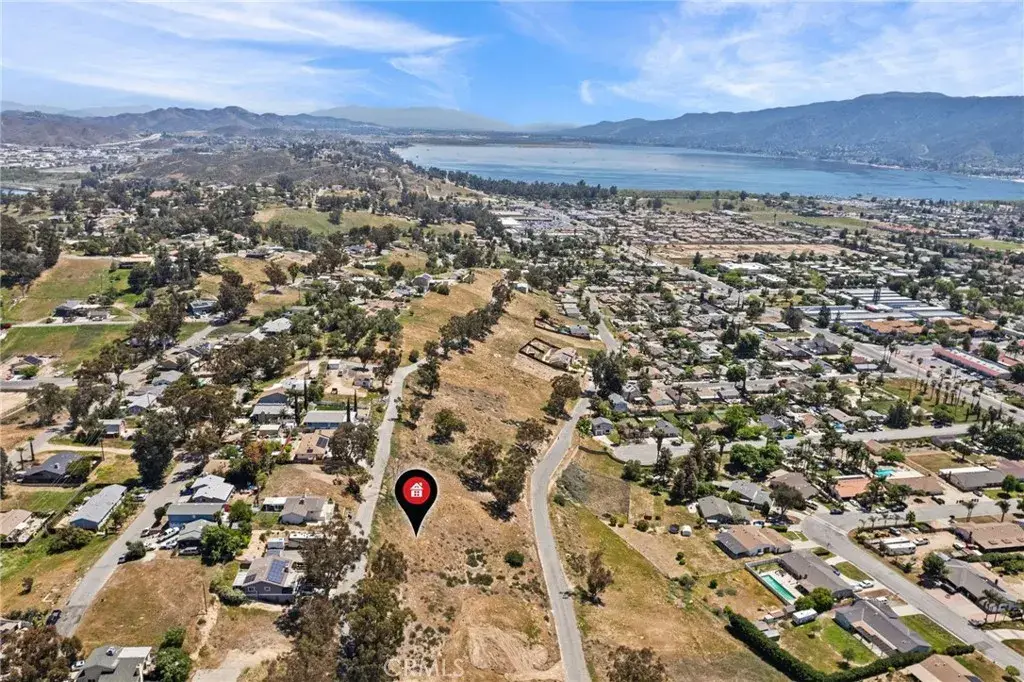 16427 Bailey, Lake Elsinore, CA 92530 - Image #1