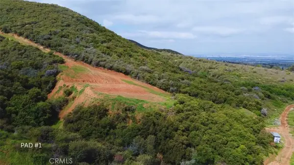 1 Plummers, Mentone, CA 92359