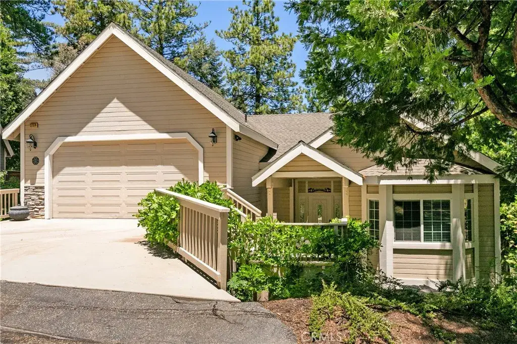 27376 Pinewood Drive, Lake Arrowhead, CA 92352 - #1
