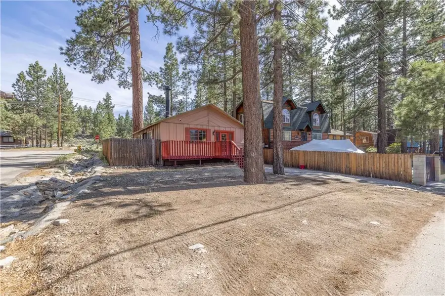 1044 E Country Club Boulevard, Big Bear City, CA 92314 - Image #2