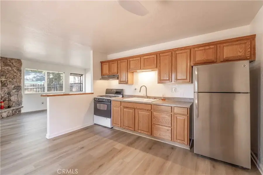 1044 E Country Club Boulevard, Big Bear City, CA 92314 - Image #3