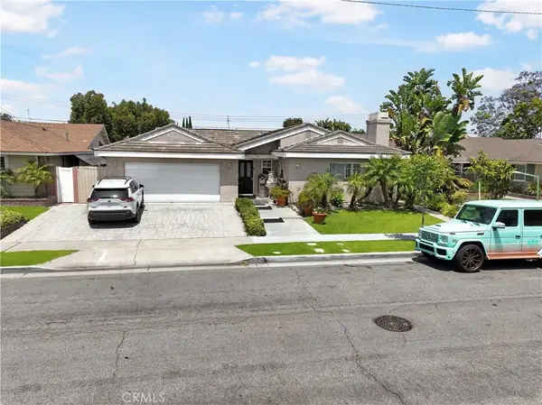 15332 Shasta Lane, Huntington Beach, CA 92647