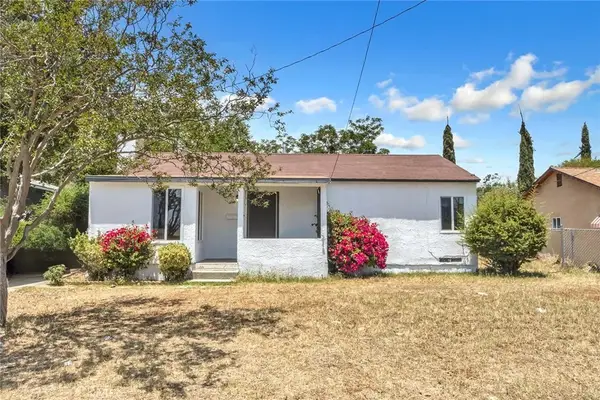 1131 W Nicolet Street, Banning, CA 92220