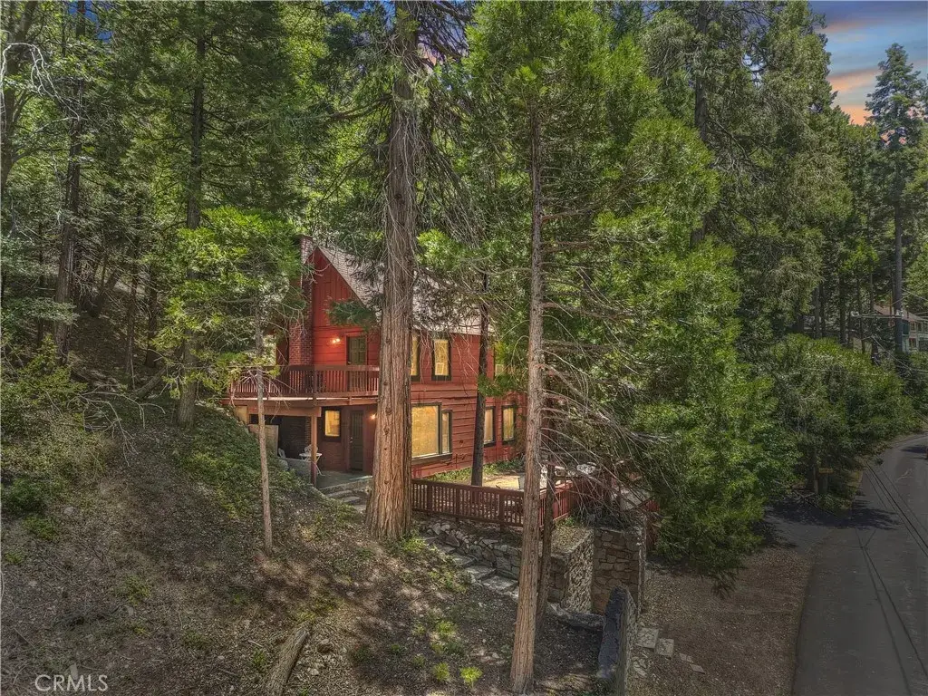 425 Blue Jay Canyon Road, Blue Jay, CA 92317 - Image #1