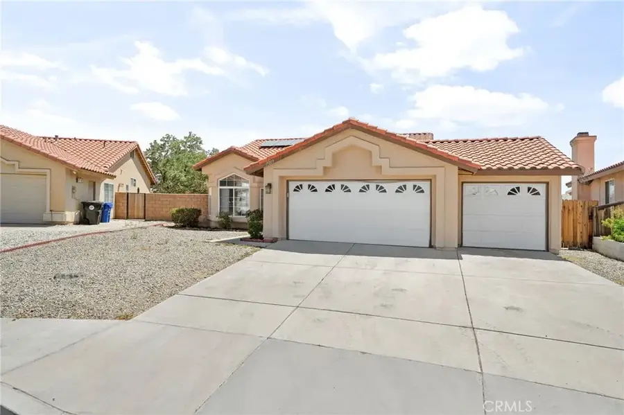 15203 Zircon Drive, Victorville, CA 92394 - Image #2