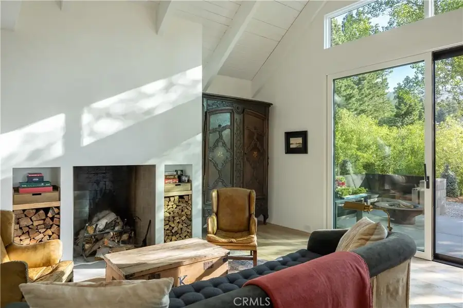 43612 Shasta Road, Big Bear Lake, CA 92315 - Image #3