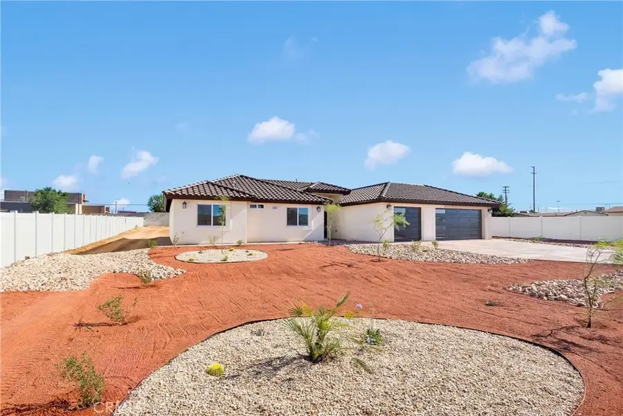 15353 Tokay Street, Victorville, CA 92395 - Image #2