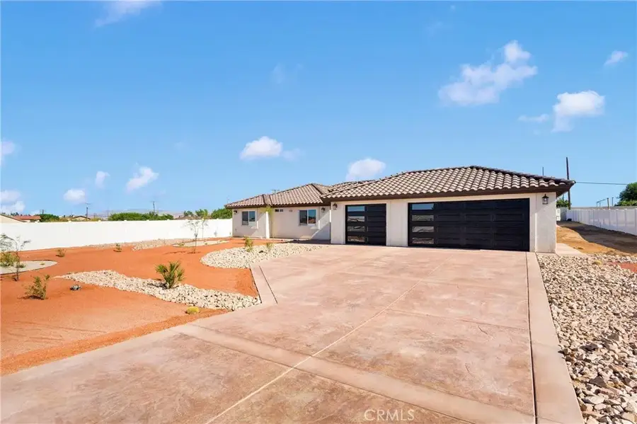 15353 Tokay Street, Victorville, CA 92395 - Image #3