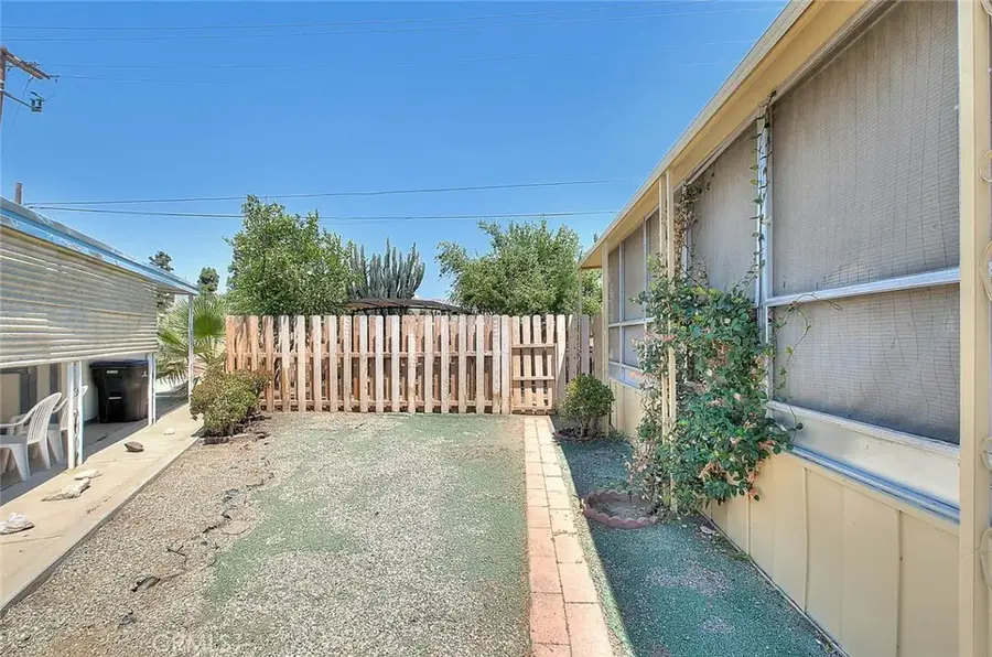 36 Round Table, Riverside, CA 92507 - Image #3