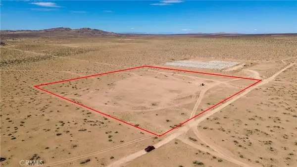 3 Adobe Mountain, Adelanto, CA 92301