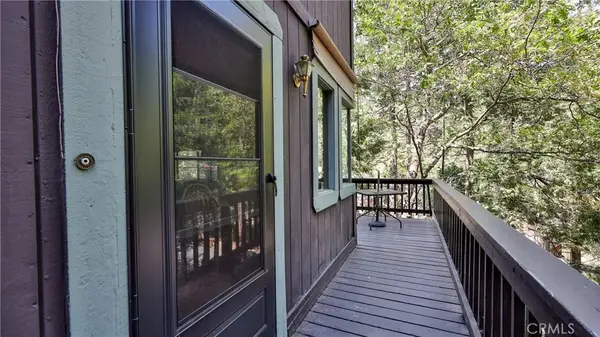 24941 Faulhorn Drive, Crestline, CA 92325