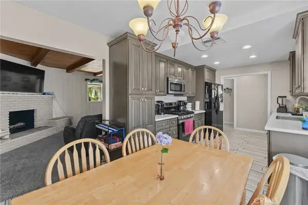 34746 View Drive, Yucaipa, CA 92399