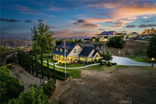 31819 Highview Drive, Redlands, CA 92373