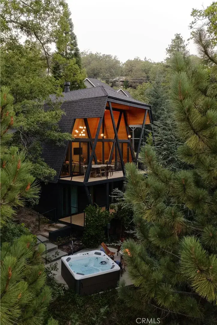 27592 W Shore Road, Lake Arrowhead, CA 92352 - Image #1