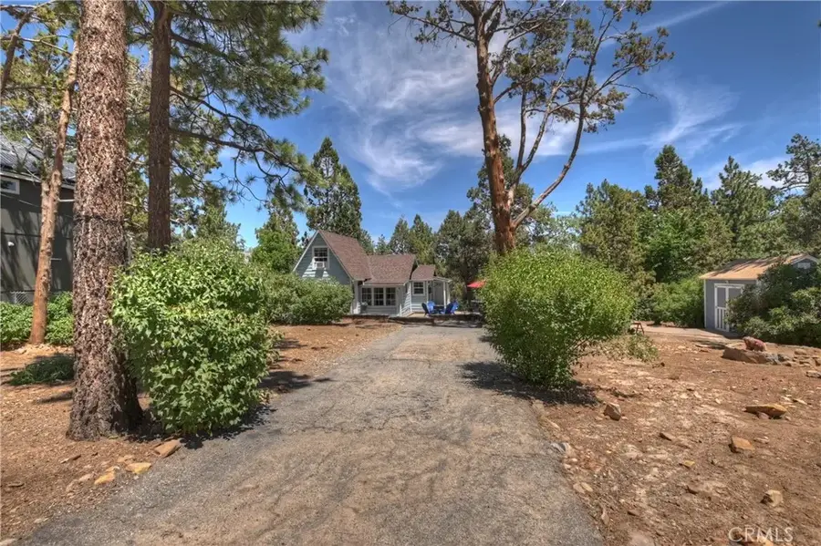 497 Cedar Lane, Sugarloaf, CA 92386 - Image #2
