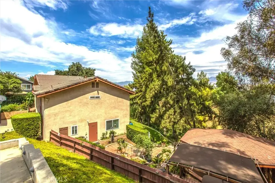 505 E Sunset Drive North, Redlands, CA 92373 - Image #3