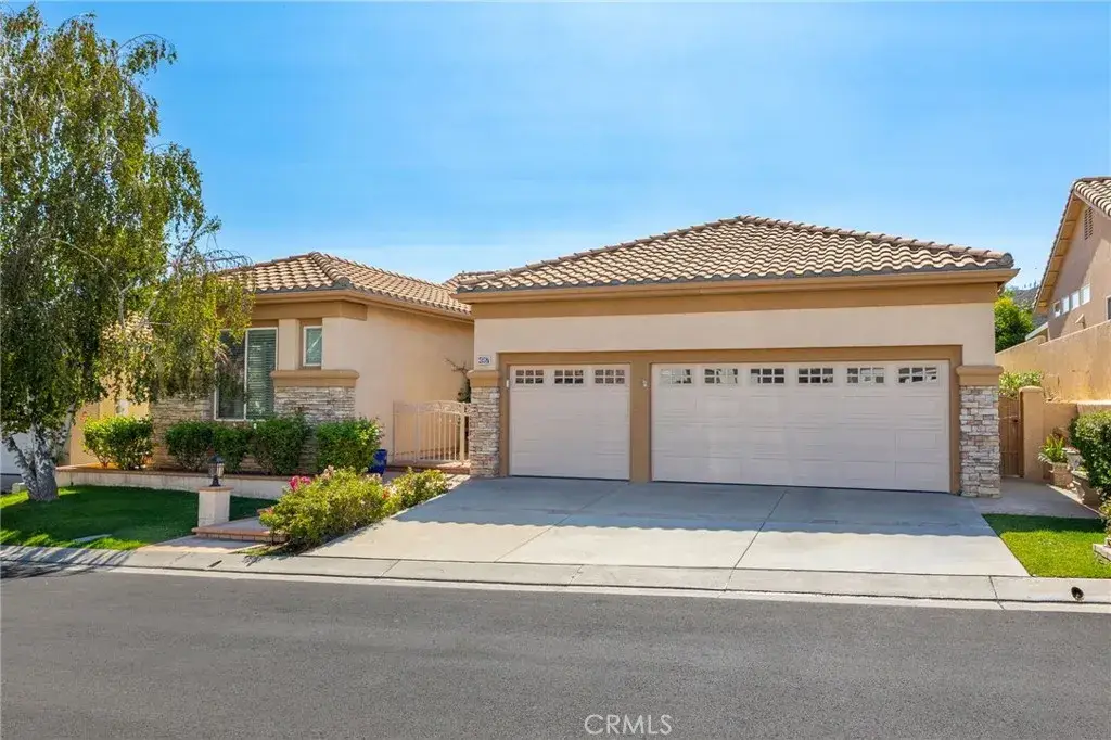 4967 Singing Hills Drive, Banning, CA 92220 - Image #1