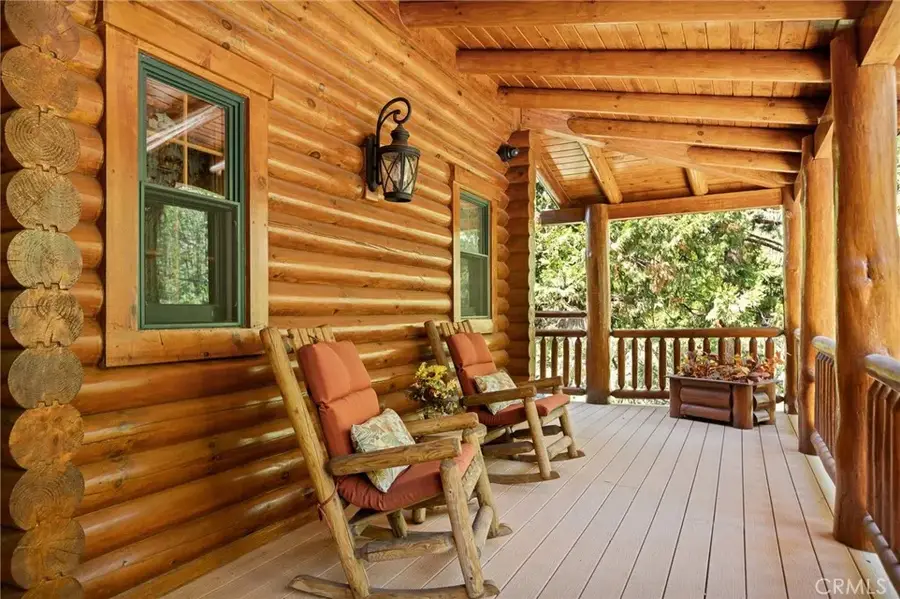 27492 Cedarwood Court, Lake Arrowhead, CA 92352 - Image #2