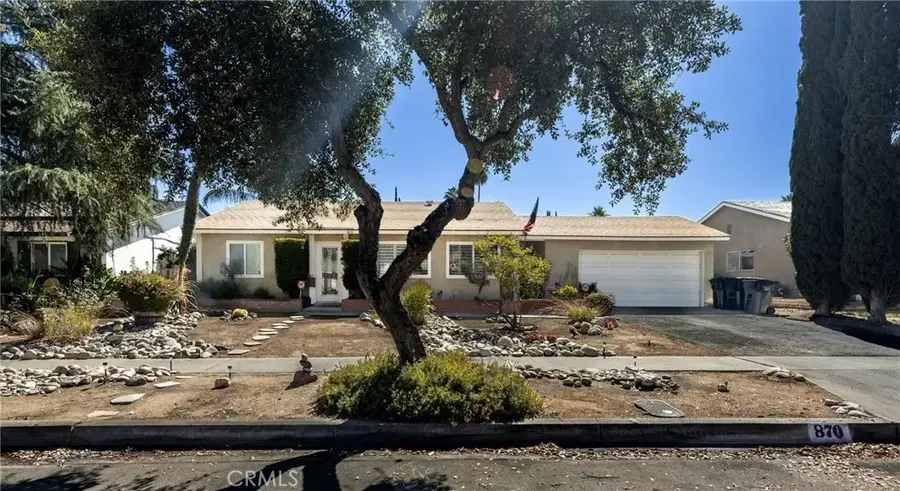 870 Falcon Lane, Redlands, CA 92374 - #2