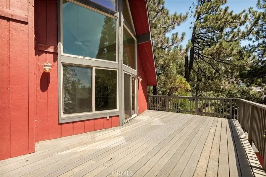 27711 Alpen Drive, Lake Arrowhead, CA 92352 - Image #3
