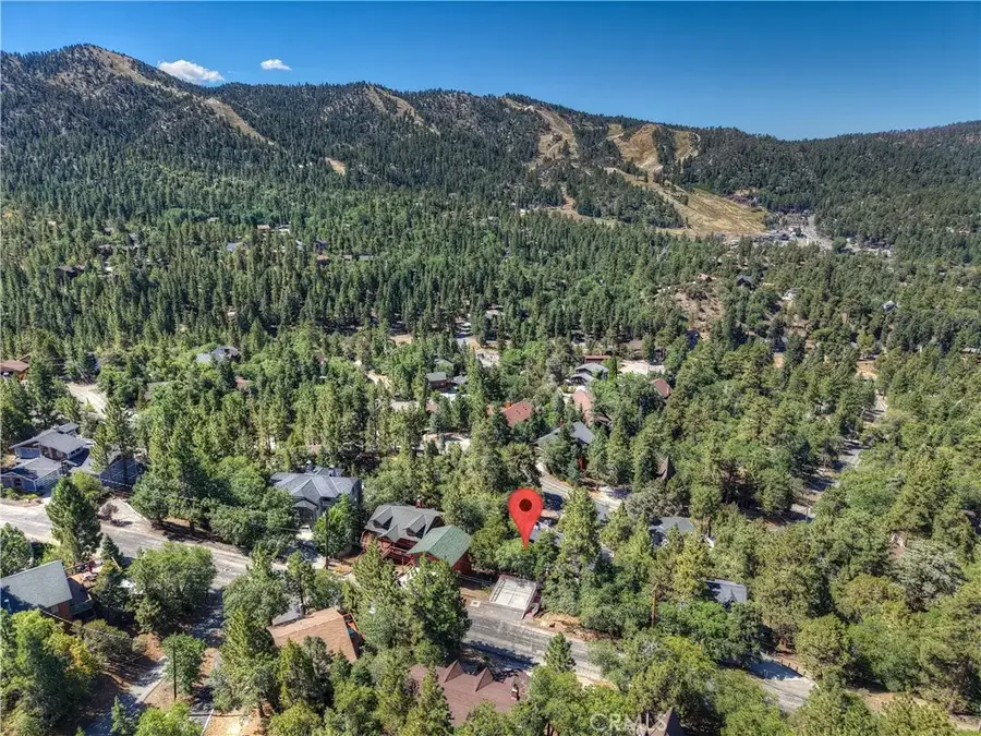 43659 Wolf Road, Big Bear Lake, CA 92315 - Image #2