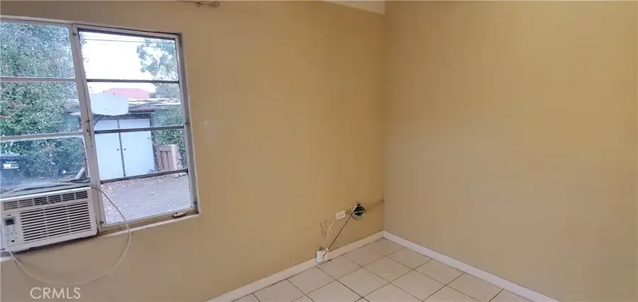 831 W 7th Street, Corona, CA 92882 - Image #2