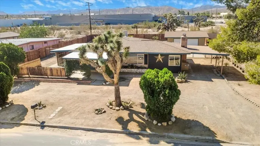 57527 Sunnyslope Drive, Yucca Valley, CA 92284 - Image #2