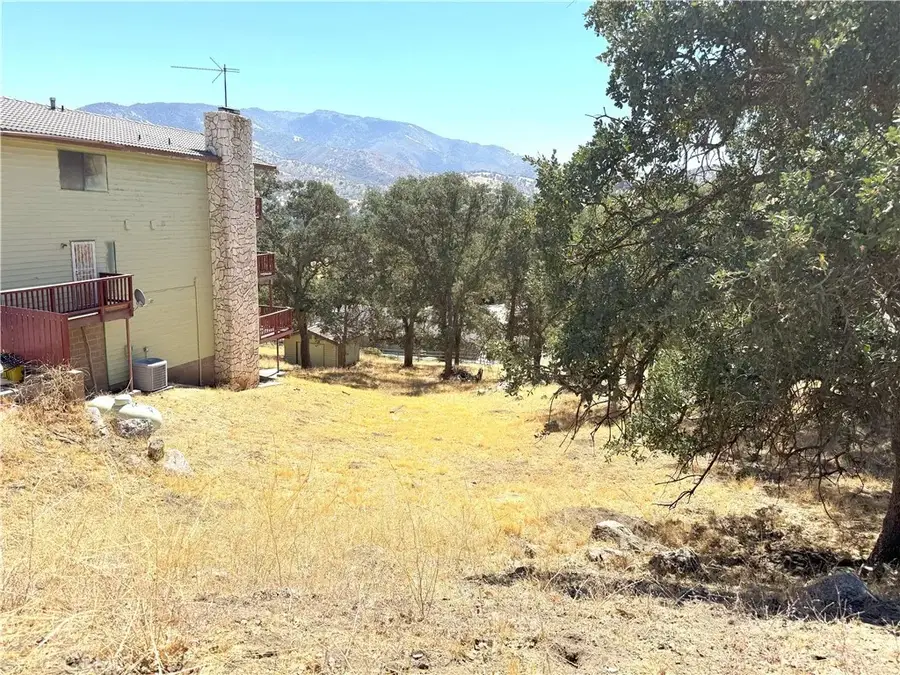 18720 Wringfoot Place, Tehachapi, CA 93561 - Image #3