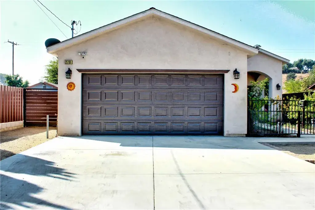 279 W 39th, San Bernardino, CA 92404 - Image #1