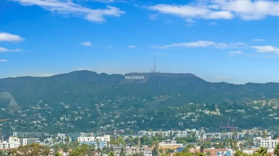 320 S Ardmore #233, Los Angeles, CA 90020 - Image #3