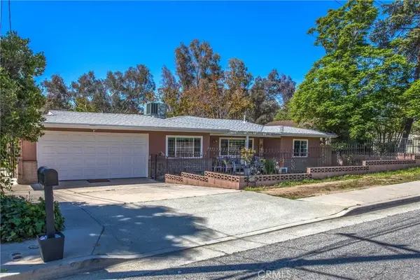 2460 W Wilson, Banning, CA 92220