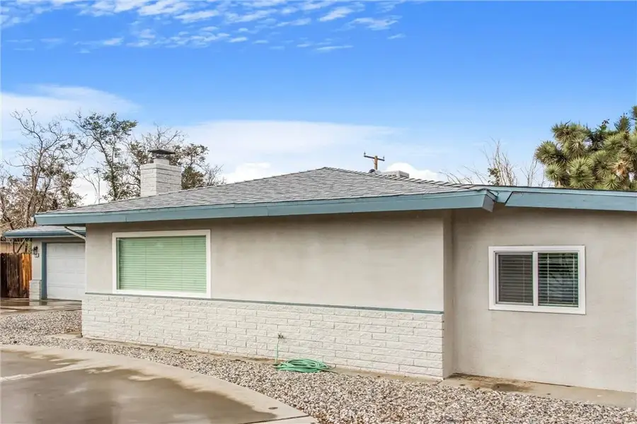 16182 Spruce Street, Hesperia, CA 92345 - Image #3