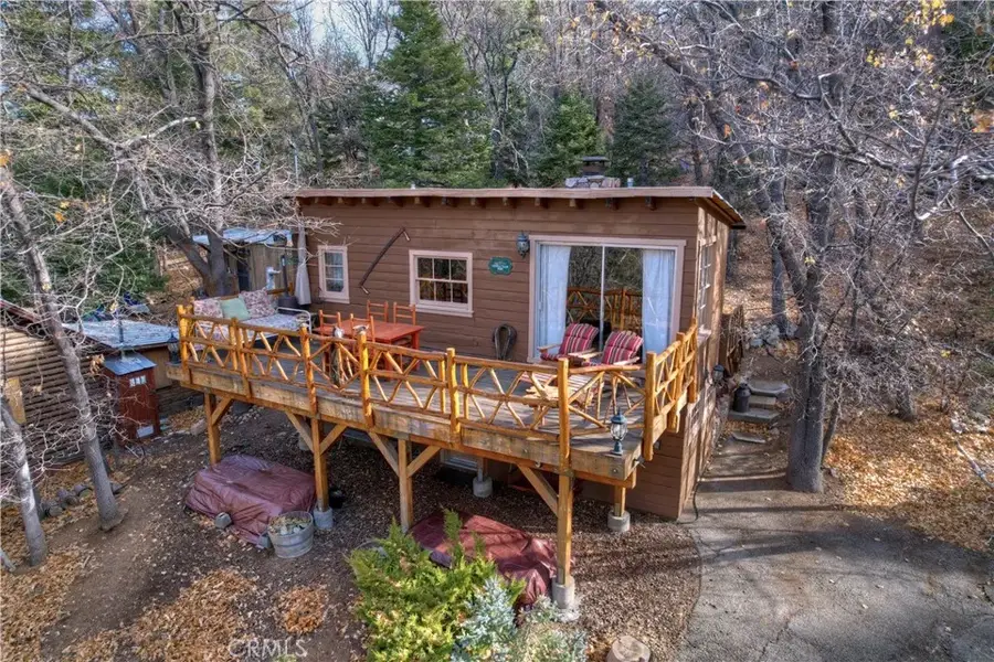 967 Knickerbocker Road, Big Bear Lake, CA 92315 - Image #2