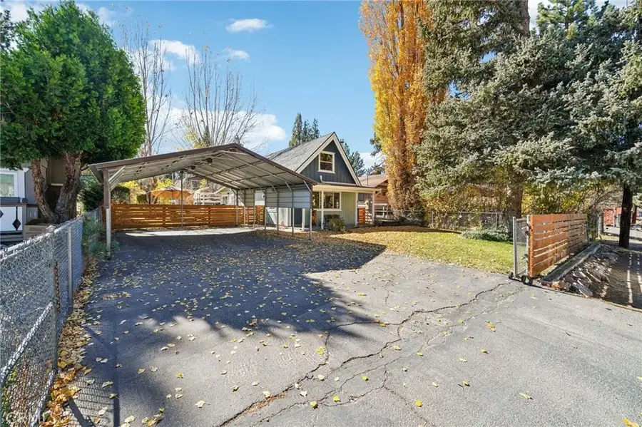 1026 W Country Club, Big Bear City, CA 92314 - Image #2