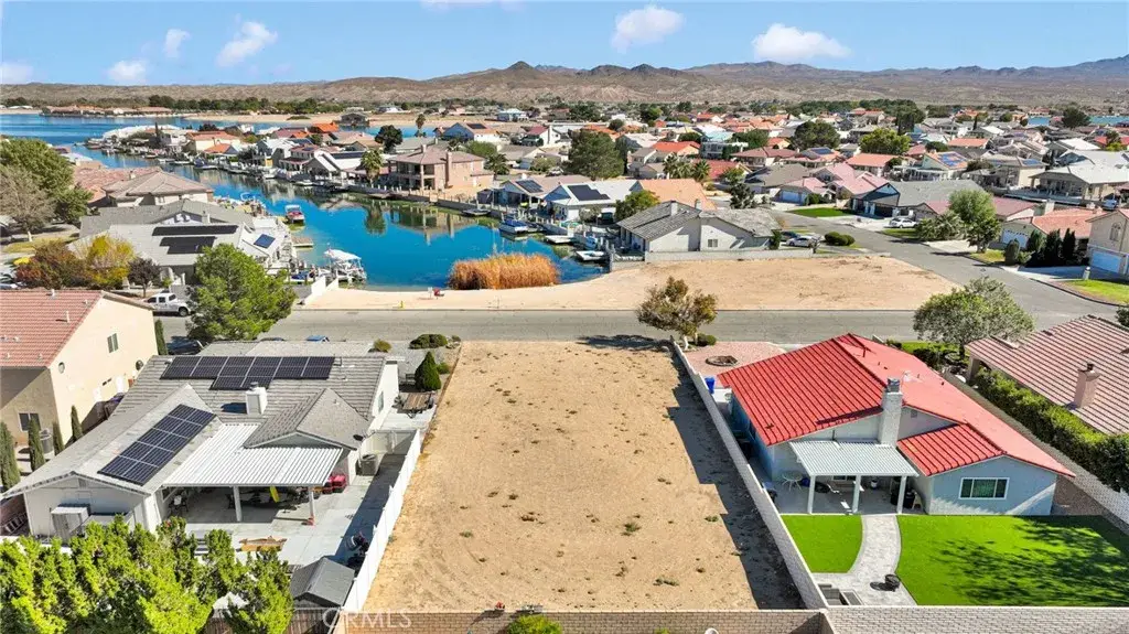 27044 Pirateer, Helendale, CA 92342 - #1